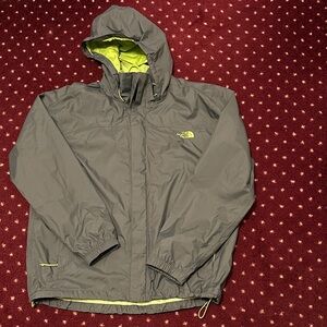 The North Face men’s L light weight rain jacket